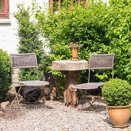 Myrholm Bed and Breakfast Augustenborg Eksteriør billede